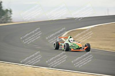 media/Jan-26-2025-CalClub SCCA (Sun) [[cfcea7df88]]/Group 2/Race/